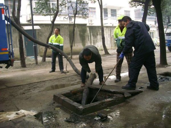 镇江管道堵塞疏通（盐城疏通管道堵塞）